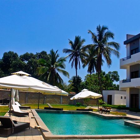 Skar Hotel Mahajanga Extérieur photo